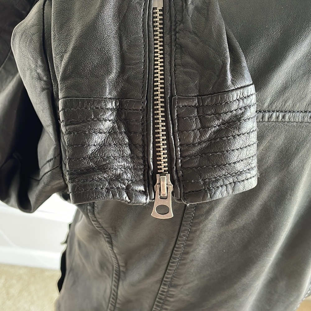 Elena Jacket - Picture 7 of 8